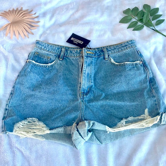 Missguided Pants - Missguided High Waist Denim Shorts